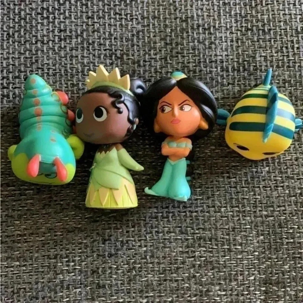 Lot of 7 Funko Minis